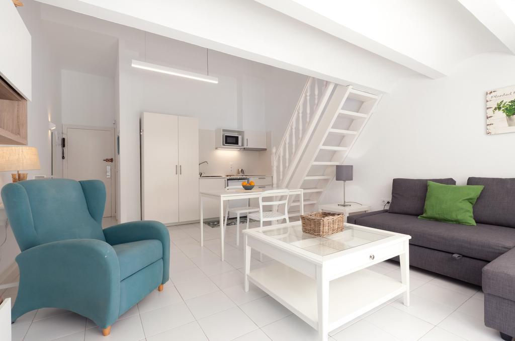 Apartamentos MR La Raconà Santa Llucia Extérieur photo