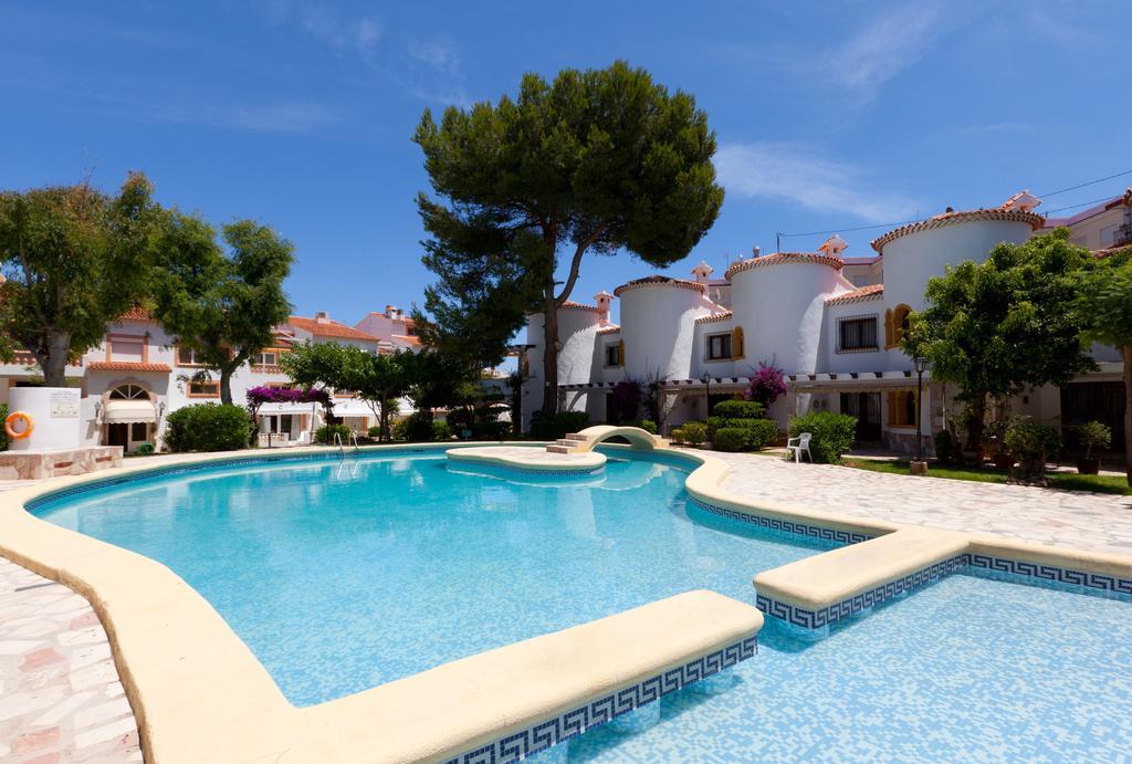 Apartamentos MR La Raconà Santa Llucia Extérieur photo